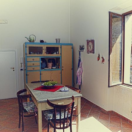 La Pietra D'Argento Bed and Breakfast Caserta Vecchia Eksteriør billede