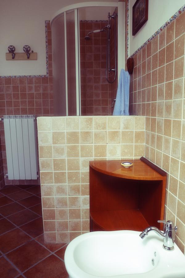 La Pietra D'Argento Bed and Breakfast Caserta Vecchia Eksteriør billede