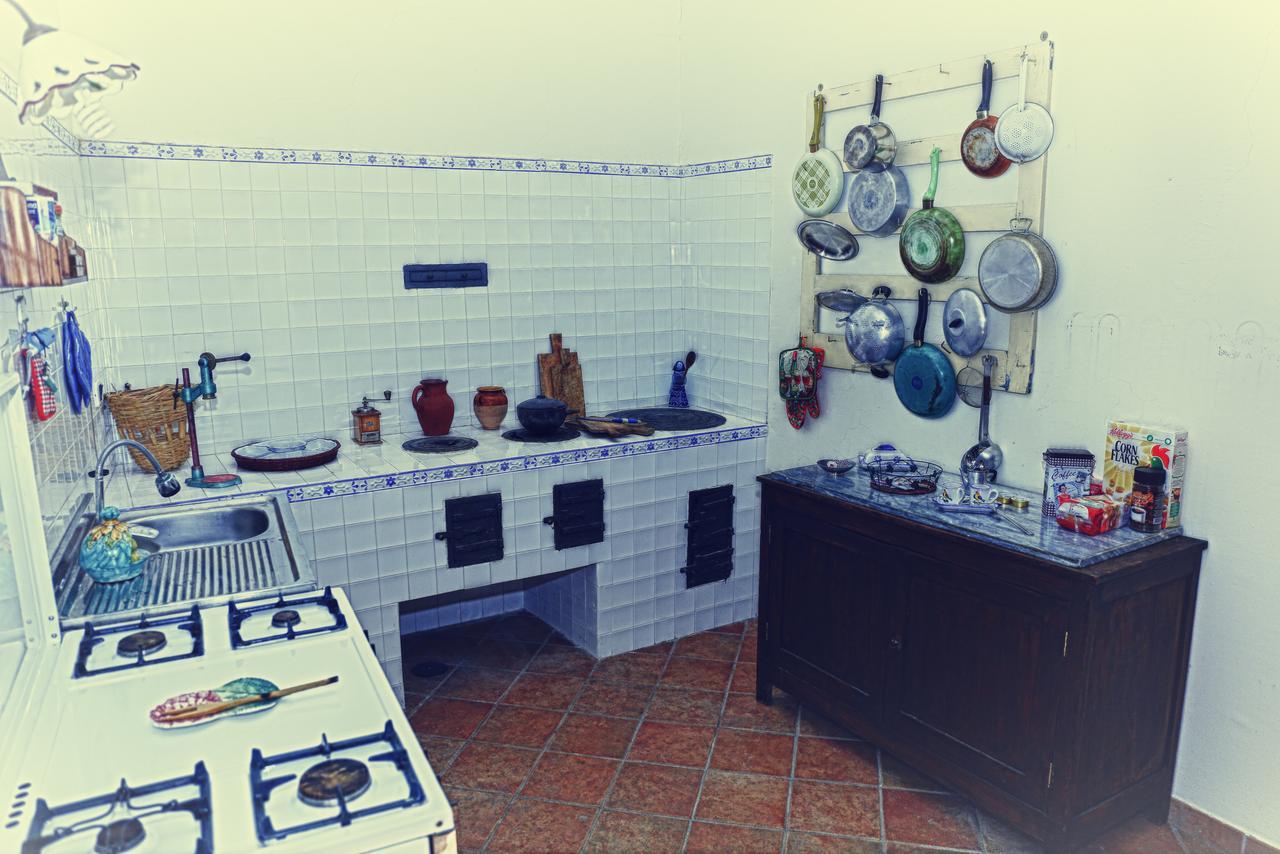 La Pietra D'Argento Bed and Breakfast Caserta Vecchia Eksteriør billede